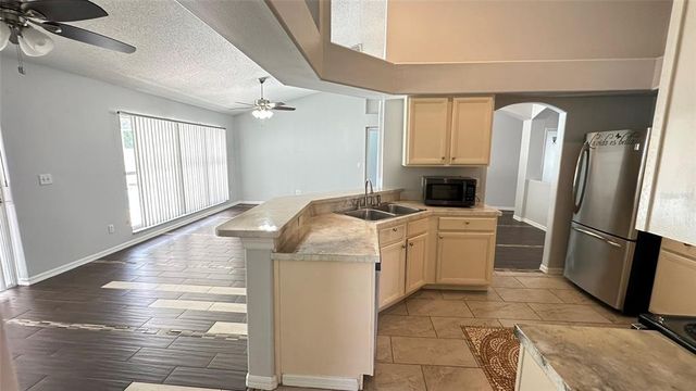 28818 MIDNIGHT STAR LOOP, Wesley Chapel, FL 33543