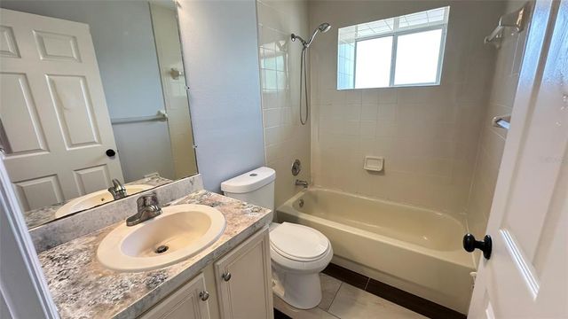 28818 MIDNIGHT STAR LOOP, Wesley Chapel, FL 33543