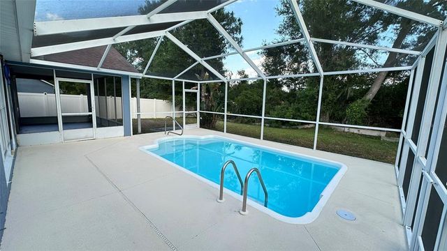 28818 MIDNIGHT STAR LOOP, Wesley Chapel, FL 33543