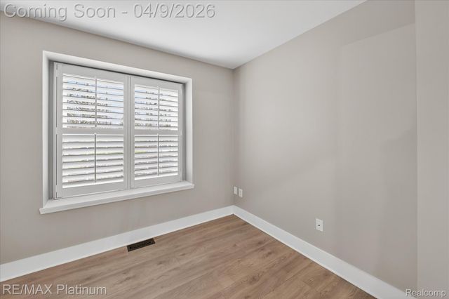 230 Leith Street, Brighton, MI 48116