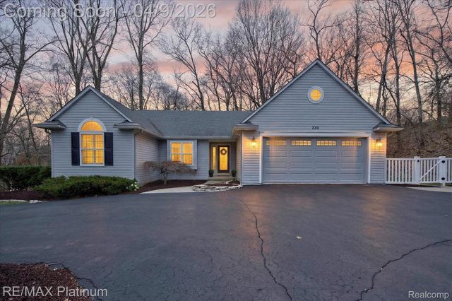 230 Leith Street, Brighton, MI 48116