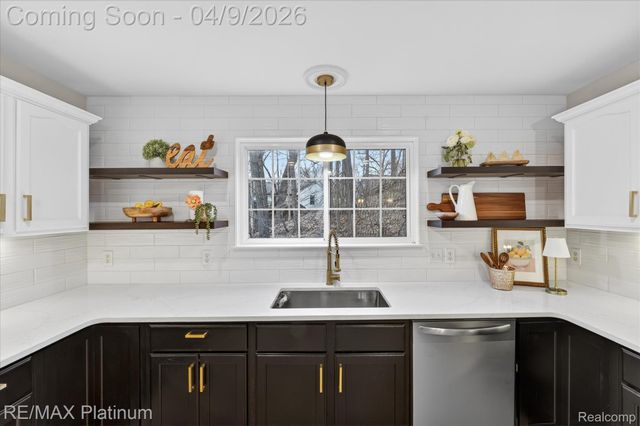 230 Leith Street, Brighton, MI 48116