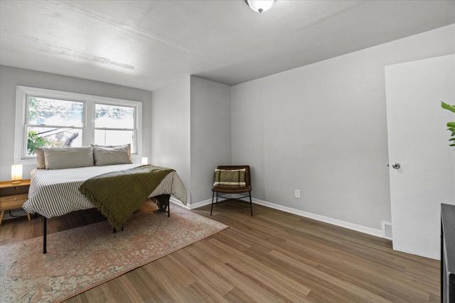 3368 S Chase AVENUE, Milwaukee, WI 53207