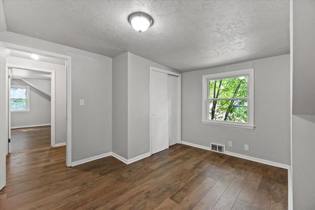 3368 S Chase AVENUE, Milwaukee, WI 53207