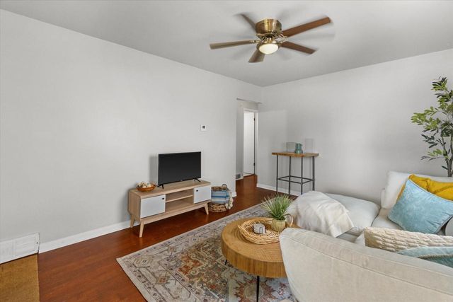 3368 S Chase AVENUE, Milwaukee, WI 53207