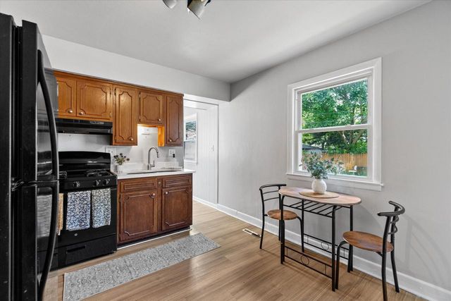 3368 S Chase AVENUE, Milwaukee, WI 53207
