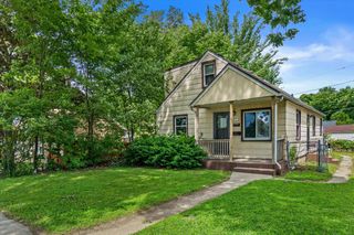 3368 S Chase AVENUE, Milwaukee, WI 53207
