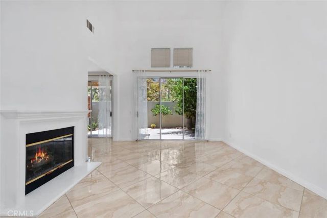 3 Haggerston Aisle, Irvine, CA 92603
