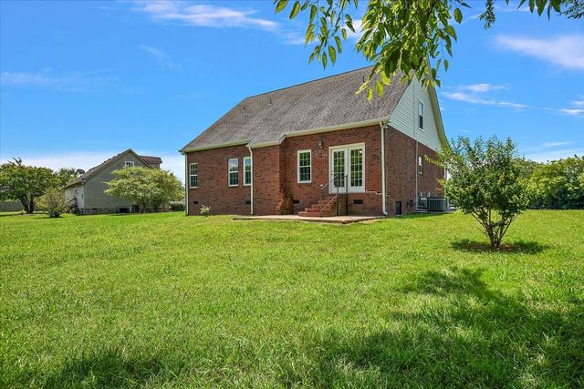 219 Thelma Dr, Bell Buckle, TN 37020