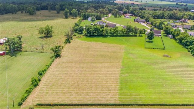 219 Thelma Dr, Bell Buckle, TN 37020