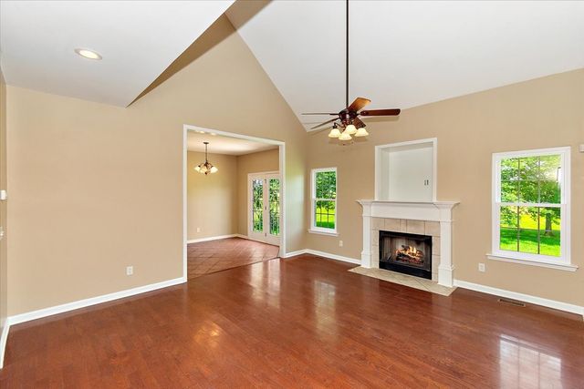 219 Thelma Dr, Bell Buckle, TN 37020