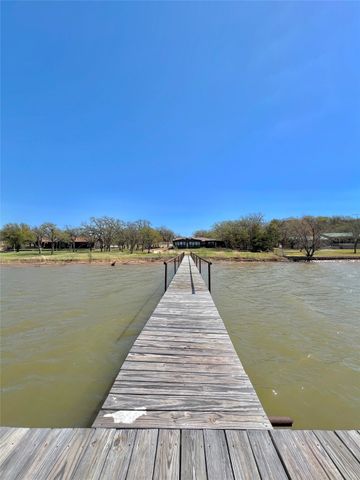 181 Cortez Drive, Nocona, TX 76255