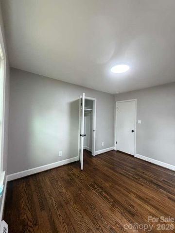 835 Ranch Street, Charlotte, NC 28208
