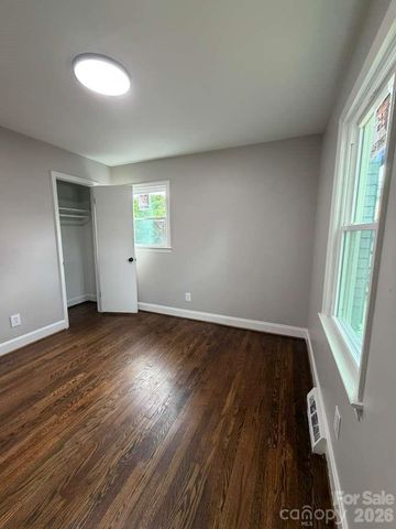 835 Ranch Street, Charlotte, NC 28208