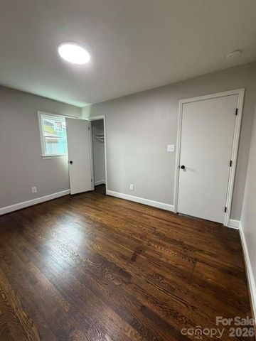 835 Ranch Street, Charlotte, NC 28208