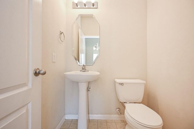 19207 Dillsbury Court, Katy, TX 77449
