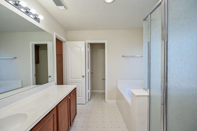 19207 Dillsbury Court, Katy, TX 77449