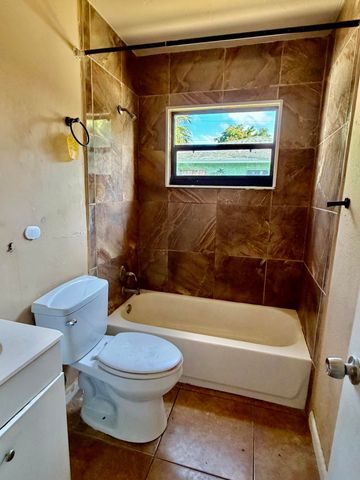 3243 Grove Road, Boynton Beach, FL 33435