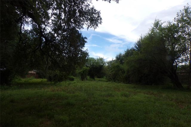 1008 Brooks Avenue, Rosenberg, TX 77471