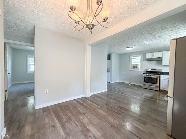 3221 S McClure Street, Indianapolis, IN 46221