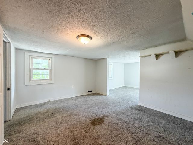 3221 S McClure Street, Indianapolis, IN 46221