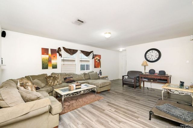 213 Katie, Boerne, TX 78006