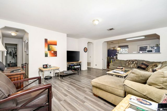 213 Katie, Boerne, TX 78006