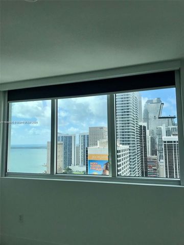 244 Biscayne Blvd 803, Miami, FL 33132