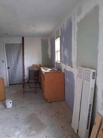 219 General Buckner Dr, Dover, TN 37058