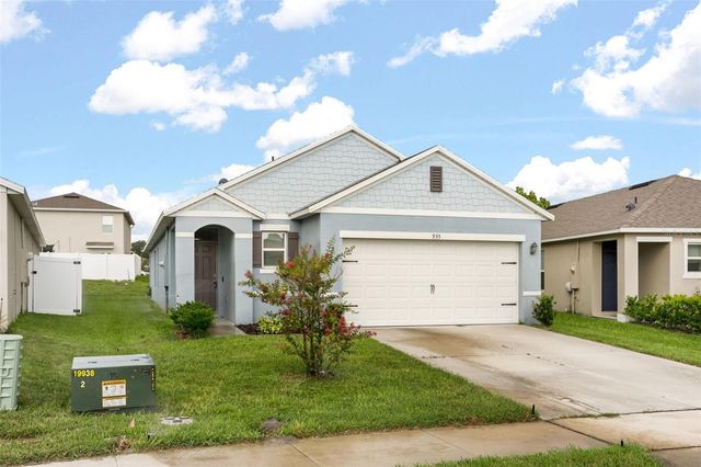 935 AUGUST SKY DRIVE, Deltona, FL 32738