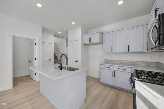16633 Neil Lane Lot 15, La Pine, OR 97739