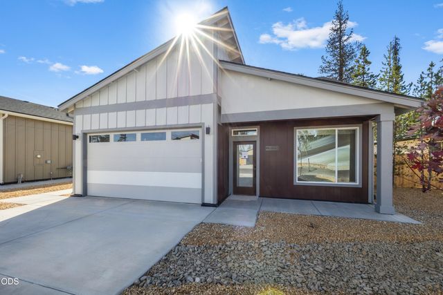 16633 Neil Lane Lot 15, La Pine, OR 97739