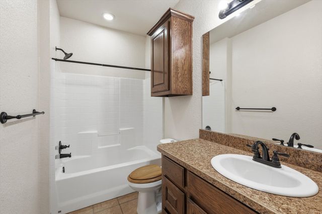 1142 Story Book Lane, Weatherford, TX 76086