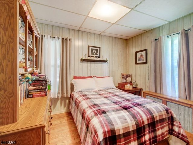 101 Lower Rd, Linden City, NJ 07036