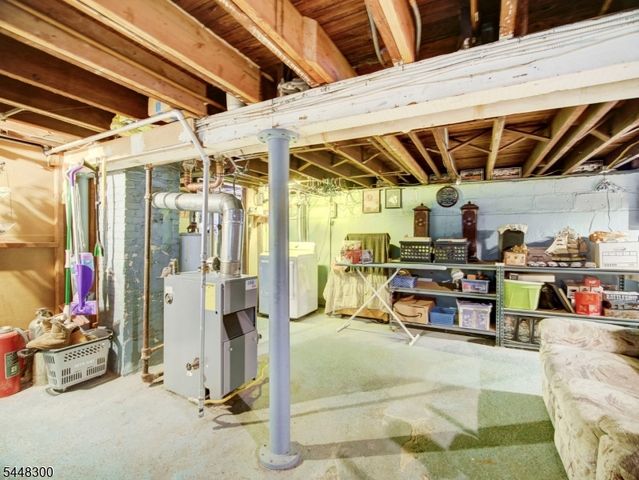 101 Lower Rd, Linden City, NJ 07036