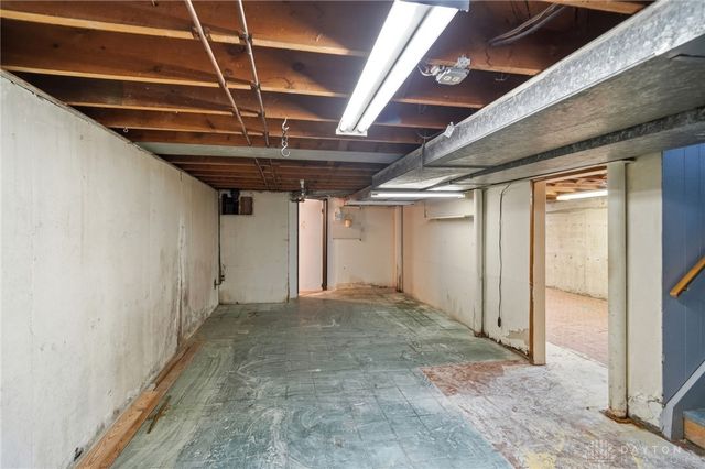 1321 Woodley Road, Dayton, OH 45403