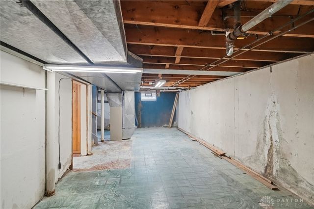 1321 Woodley Road, Dayton, OH 45403