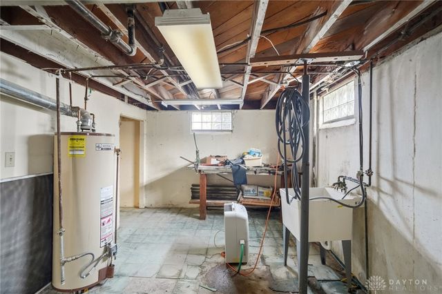 1321 Woodley Road, Dayton, OH 45403