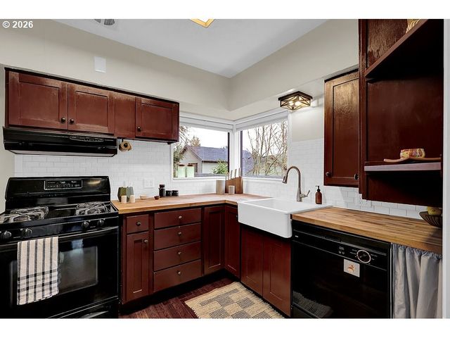 5537 Sw FLORIDA St, Portland, OR 97219