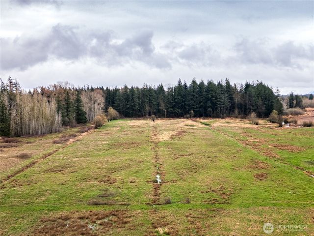 7475 Valley View Road, Ferndale, WA 98248