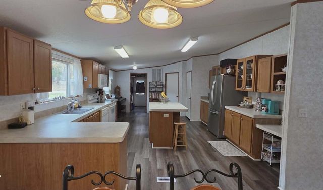 14606 Edwards Road, Montgomery, TX 77316