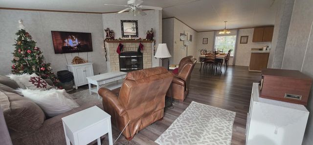 14606 Edwards Road, Montgomery, TX 77316