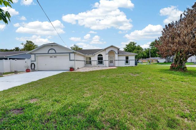 20 LAKE MEADOW WAY, Ormond Beach, FL 32174