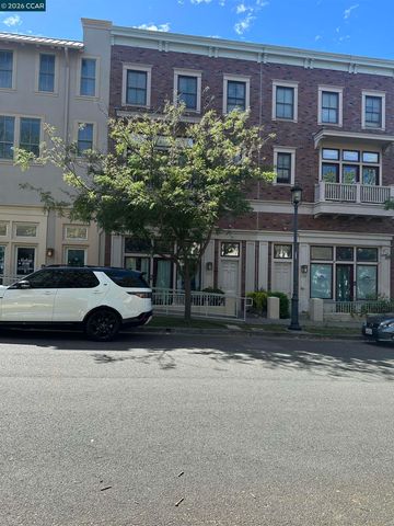 2144 Railroad Ave, Hercules, CA 94547