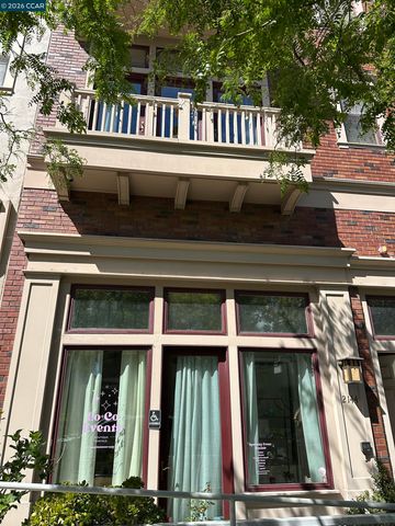 2144 Railroad Ave, Hercules, CA 94547