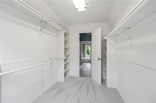 5210 W 157th Terrace, Overland Park, KS 66224
