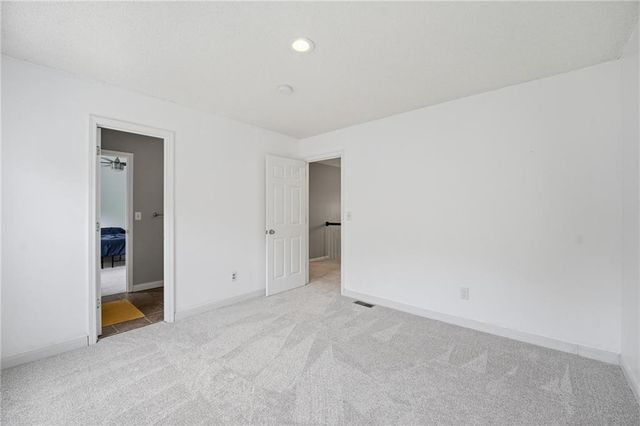 5210 W 157th Terrace, Overland Park, KS 66224