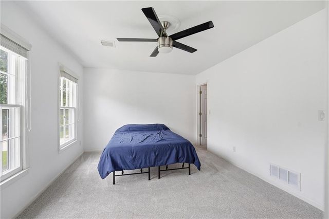 5210 W 157th Terrace, Overland Park, KS 66224