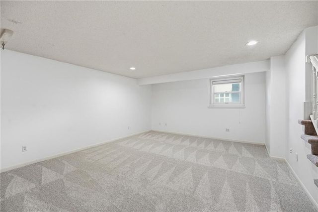 5210 W 157th Terrace, Overland Park, KS 66224