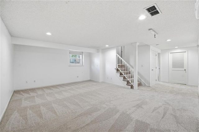 5210 W 157th Terrace, Overland Park, KS 66224